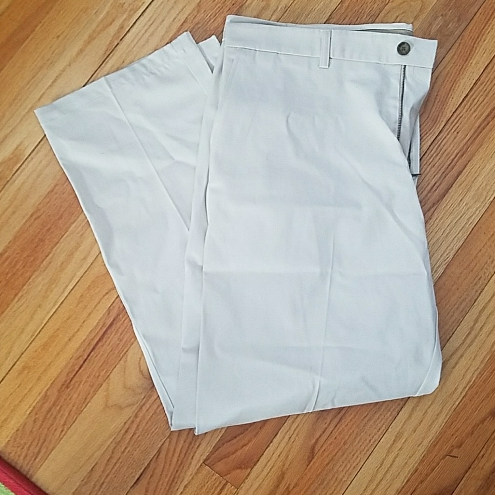 St John's bay never worn khaki